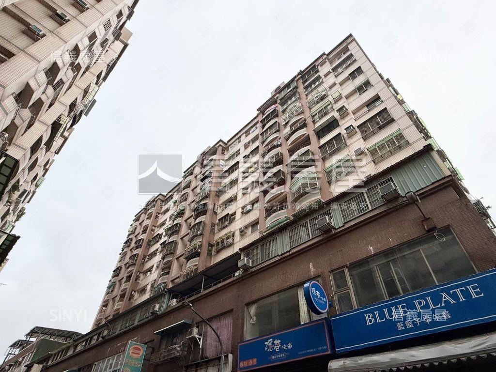仁翔衛浴翻修高樓三房平車房屋室內格局與周邊環境