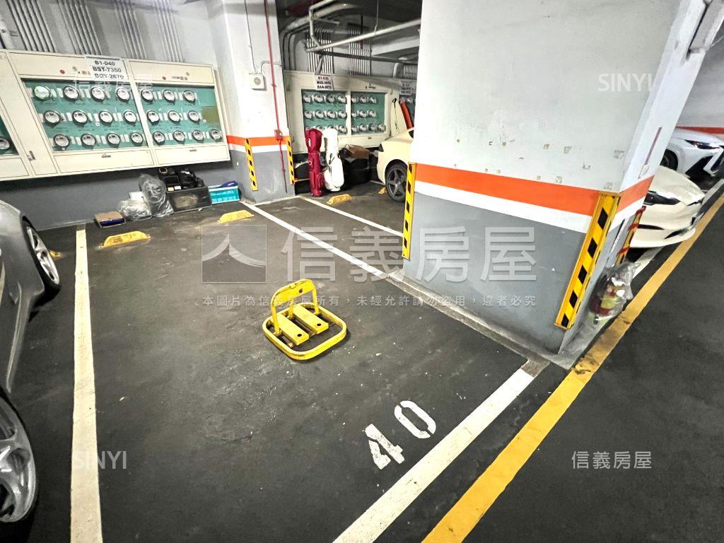 新明路Ｉｃｏｍｅ讚車位房屋室內格局與周邊環境