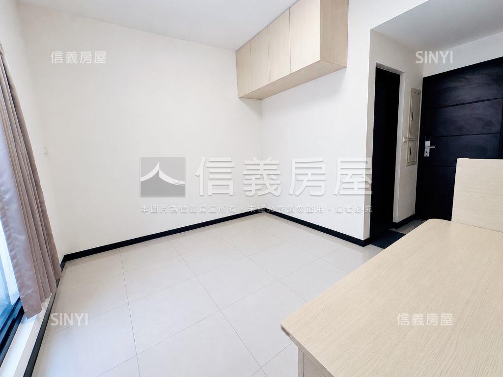 碧潭捷市近捷運套房房屋室內格局與周邊環境