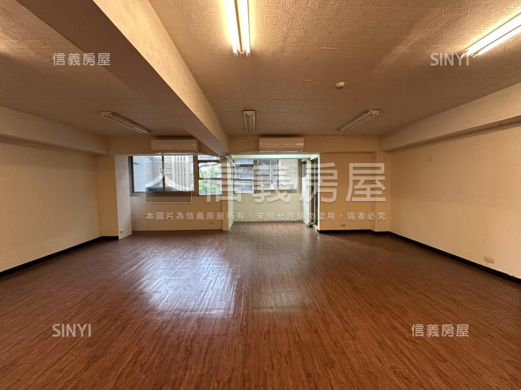 長春吉林低總辦公房屋室內格局與周邊環境
