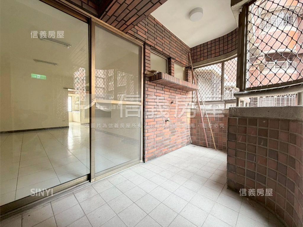 海洋商圈水噹噹三房平車房屋室內格局與周邊環境