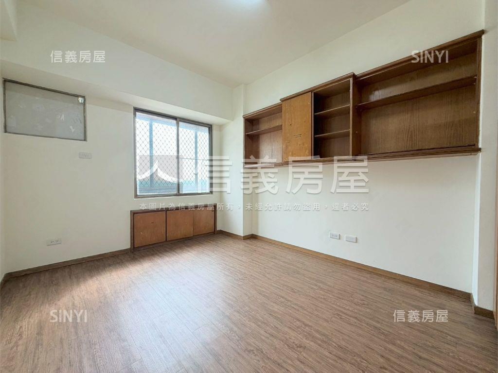 海洋商圈水噹噹三房平車房屋室內格局與周邊環境