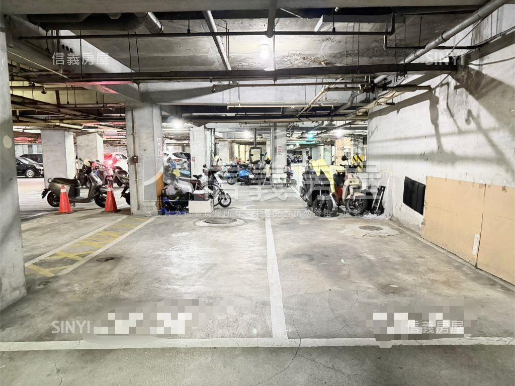 海洋商圈水噹噹三房平車房屋室內格局與周邊環境