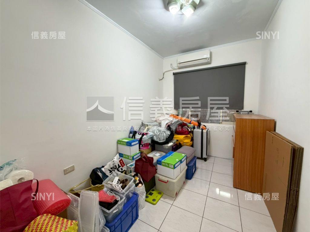 豪情世家漂亮四房車位房屋室內格局與周邊環境