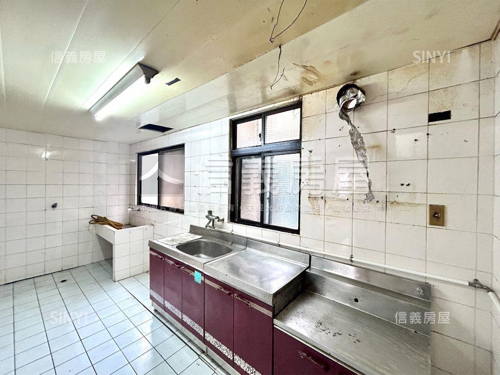 稀有釋出！新生街華廈房屋室內格局與周邊環境