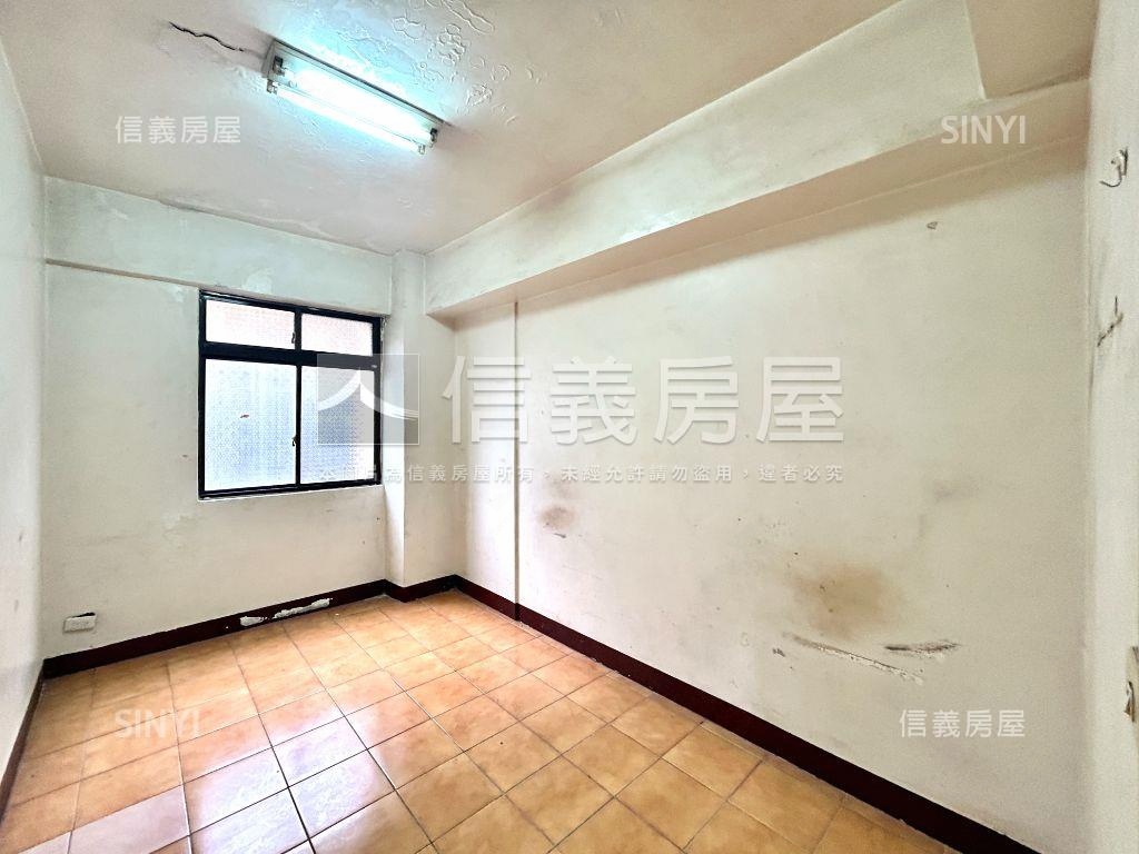 稀有釋出！新生街華廈房屋室內格局與周邊環境