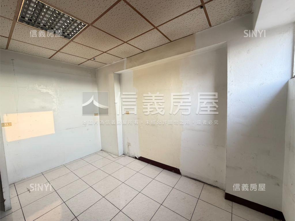 重陽富貴高樓遠景電梯三房房屋室內格局與周邊環境