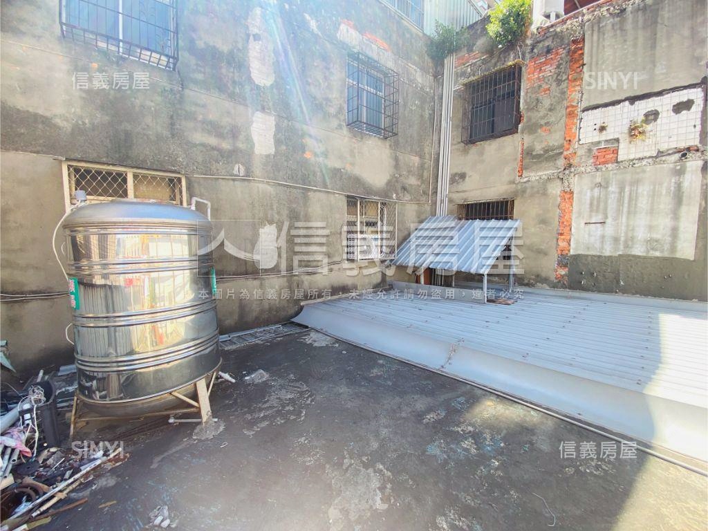 三重仁愛段商業地房屋室內格局與周邊環境