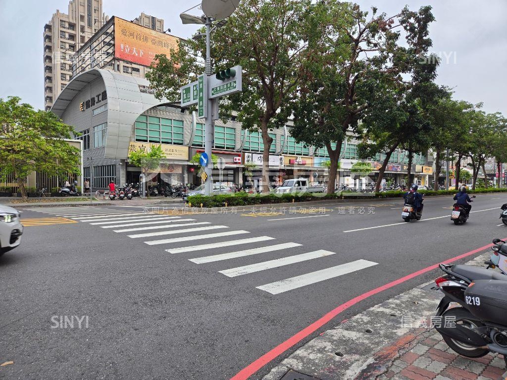 文山．陽明雙商圈正路透店房屋室內格局與周邊環境