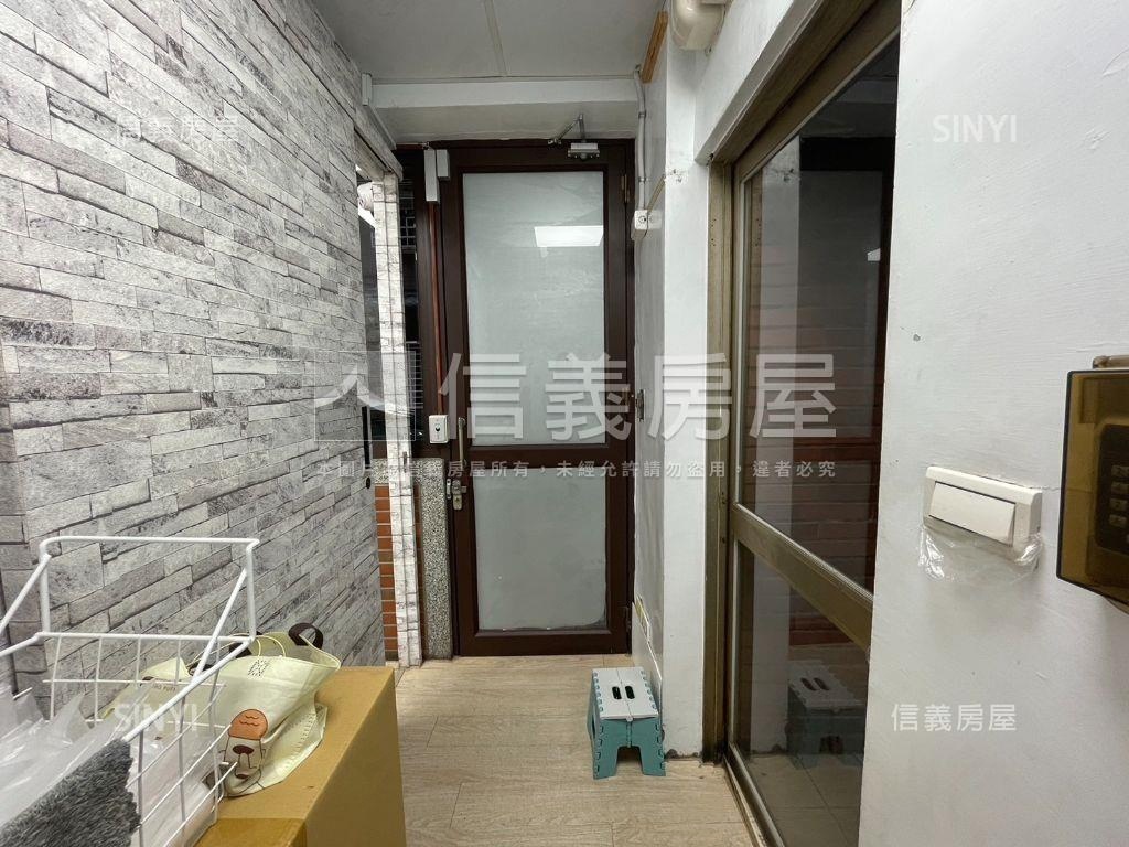 重愛商圈▲金店面房屋室內格局與周邊環境