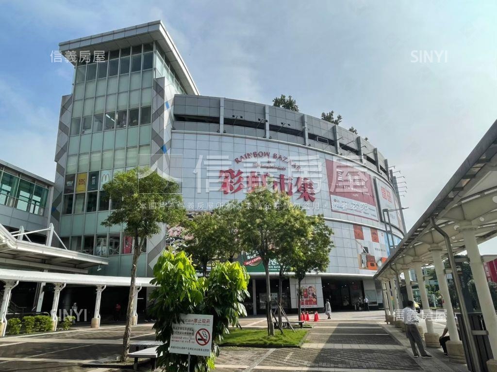 重愛商圈▲金店面房屋室內格局與周邊環境