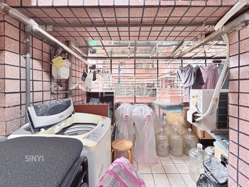 幸福商圈舒適兩房房屋室內格局與周邊環境