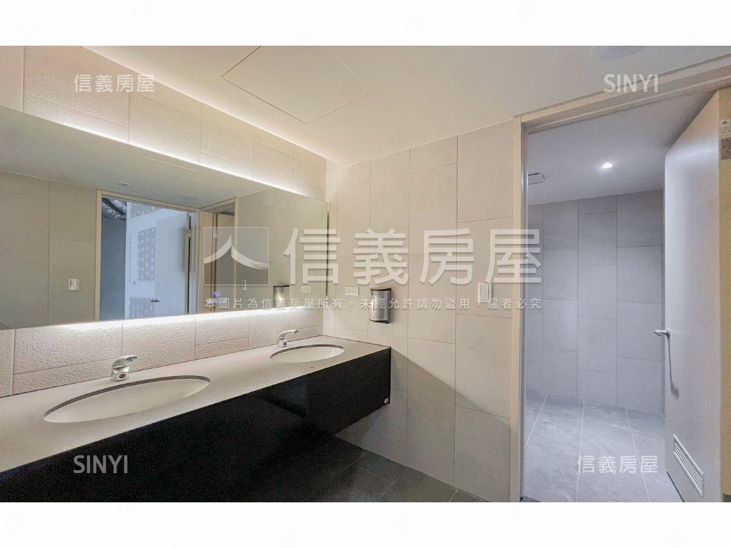 角間高樓ＴＯＰ１七期商辦房屋室內格局與周邊環境