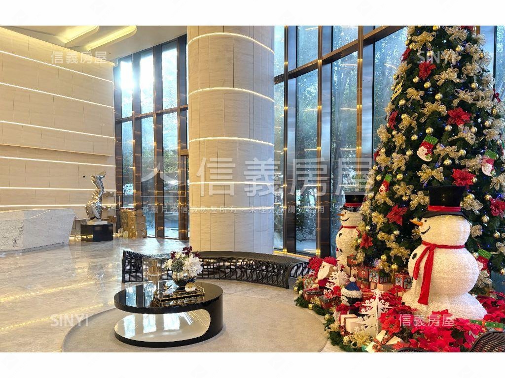 角間高樓ＴＯＰ１七期商辦房屋室內格局與周邊環境