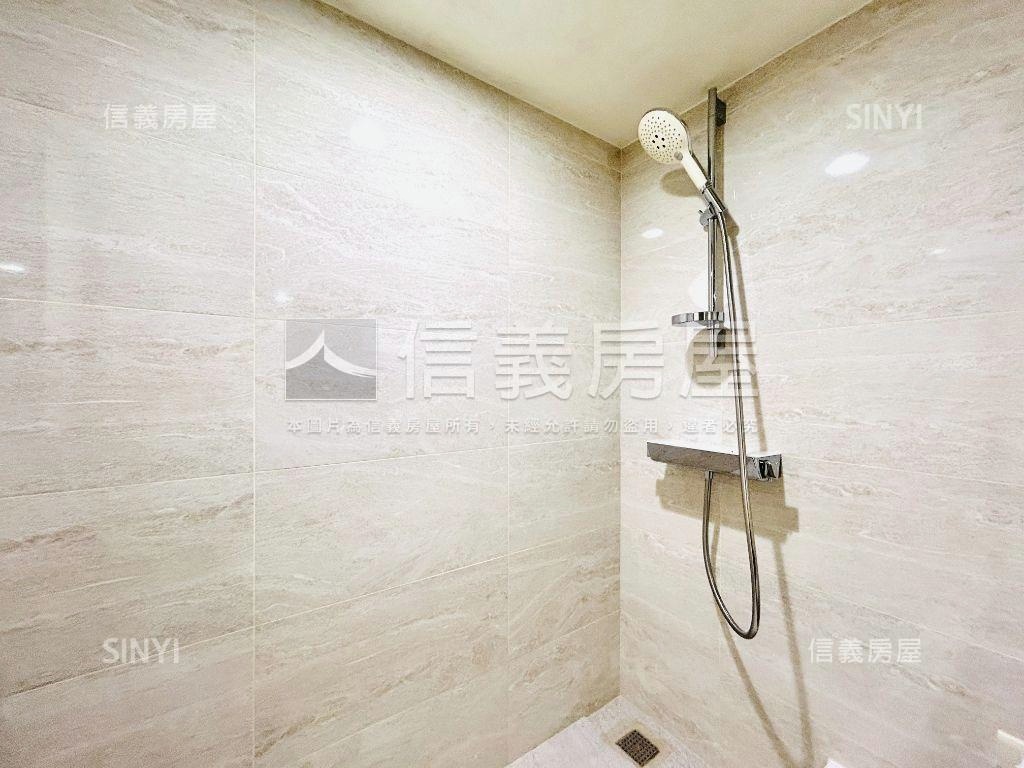 力欣百漾精緻挑高高樓房屋室內格局與周邊環境