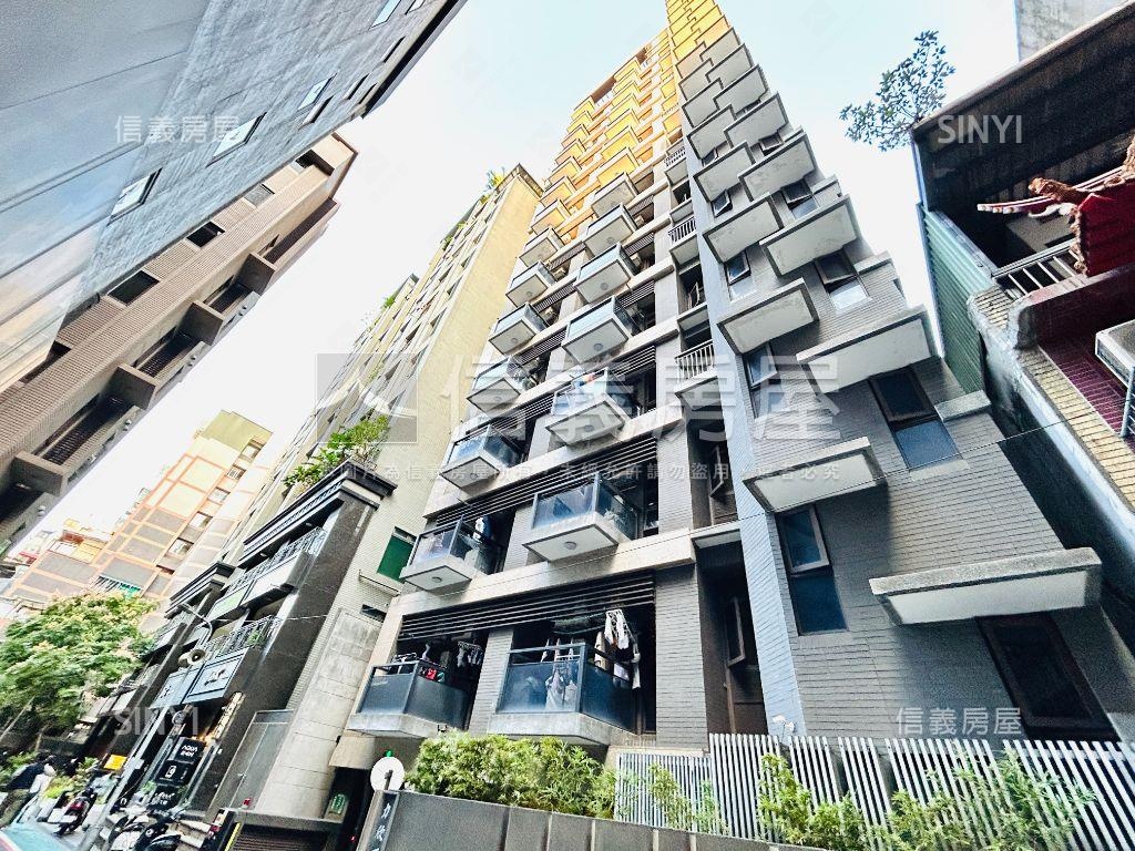 力欣百漾精緻挑高高樓房屋室內格局與周邊環境