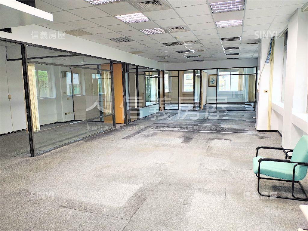 內科邊間辦公房屋室內格局與周邊環境