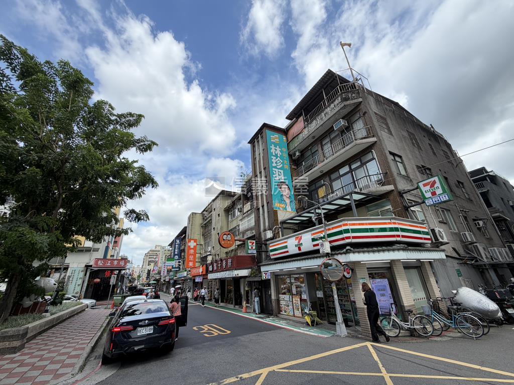 松江ＯＮＥ捷運高樓景觀宅房屋室內格局與周邊環境