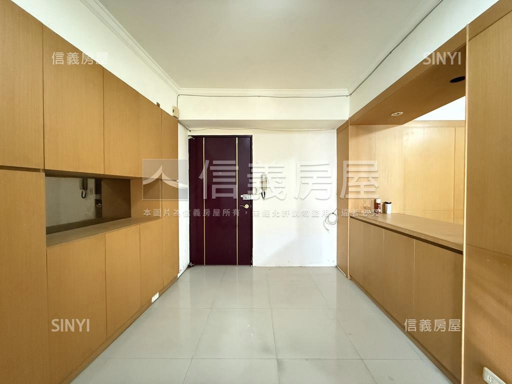 迪化明亮方正華廈五房房屋室內格局與周邊環境