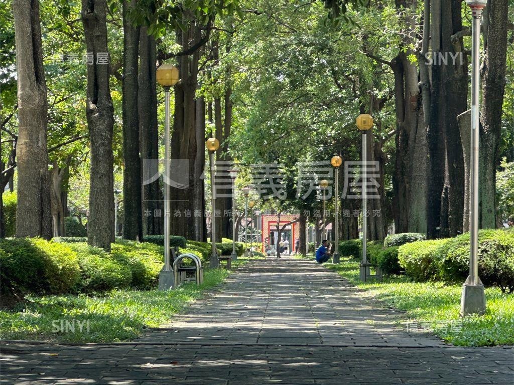 稀有一層一戶勤美震後高樓房屋室內格局與周邊環境