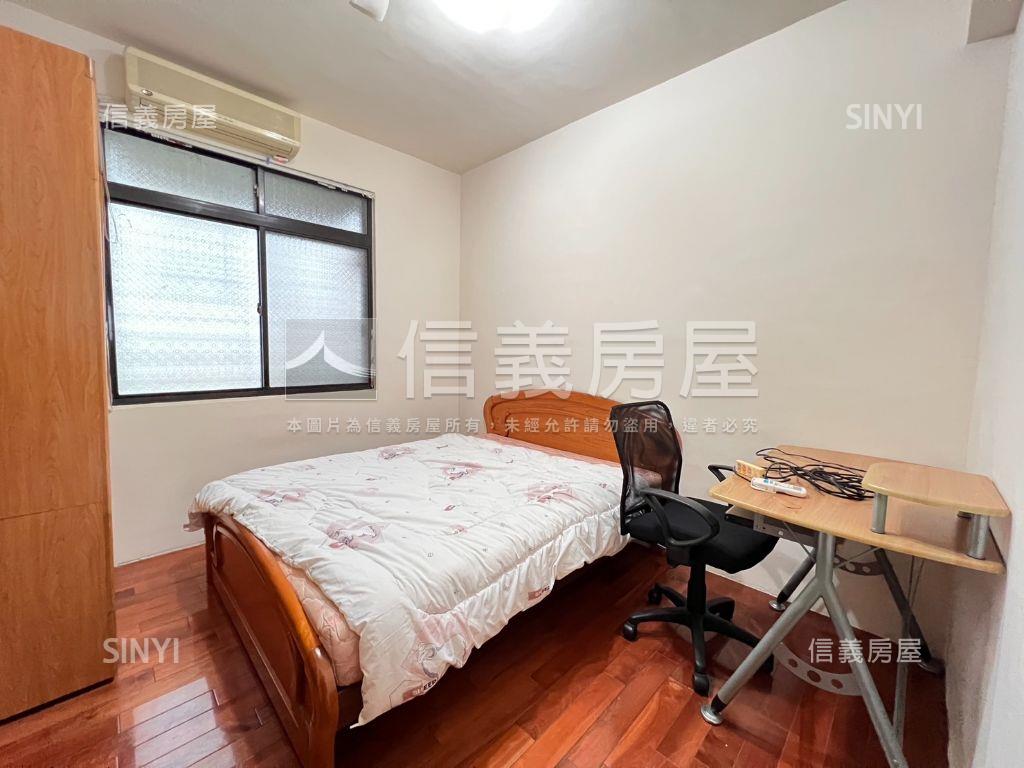 泰隆透天魔術空間就是這間房屋室內格局與周邊環境