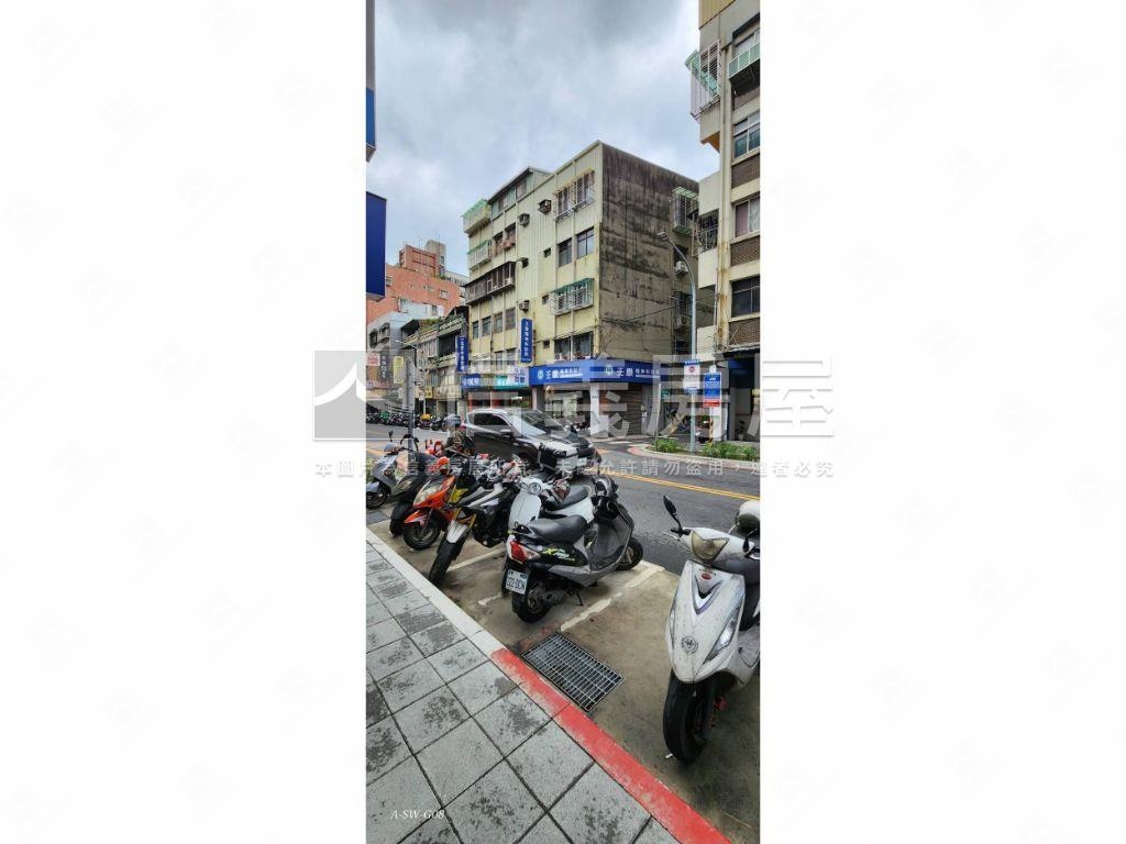 【專任】正中正路邊間３樓房屋室內格局與周邊環境