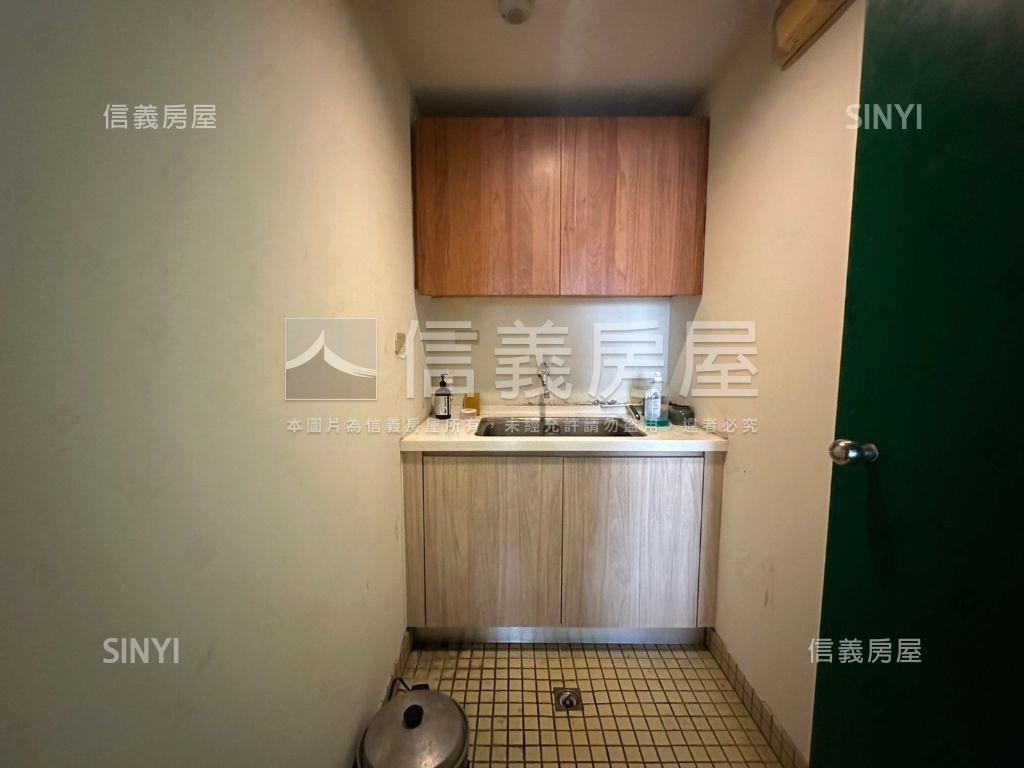 商辦★生產力菁英時代房屋室內格局與周邊環境