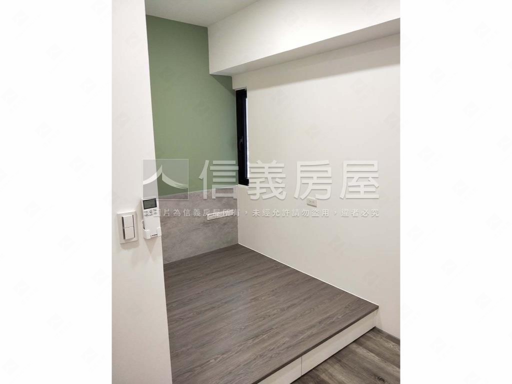 公園捷運高樓美妝電梯車位房屋室內格局與周邊環境