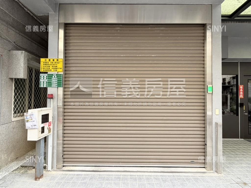 公園捷運高樓美妝電梯車位房屋室內格局與周邊環境