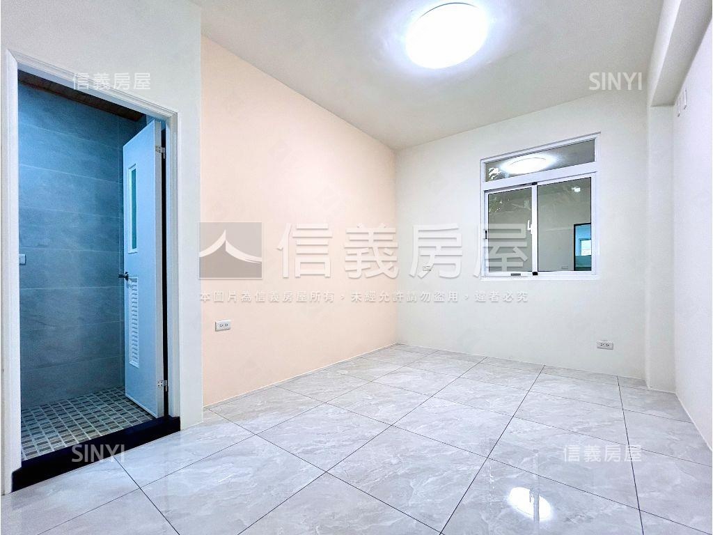 正忠面寬好停車新穎宅房屋室內格局與周邊環境