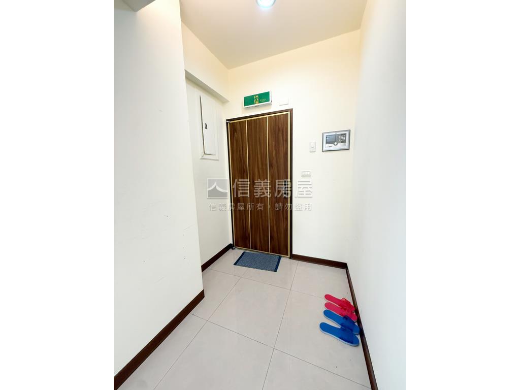 景安台北明亮景觀兩房房屋室內格局與周邊環境