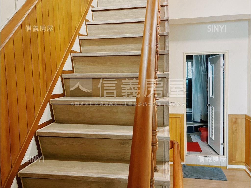頂美歐式透天美宅房屋室內格局與周邊環境