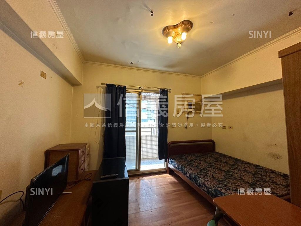 三多商圈低總價套房房屋室內格局與周邊環境