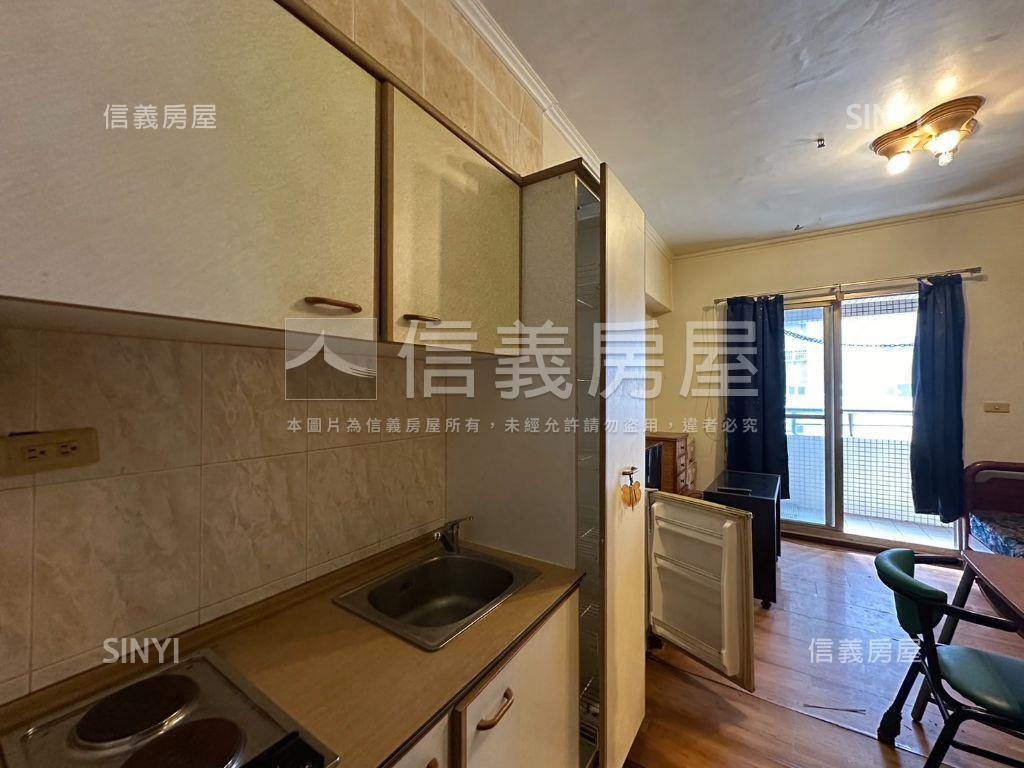 三多商圈低總價套房房屋室內格局與周邊環境