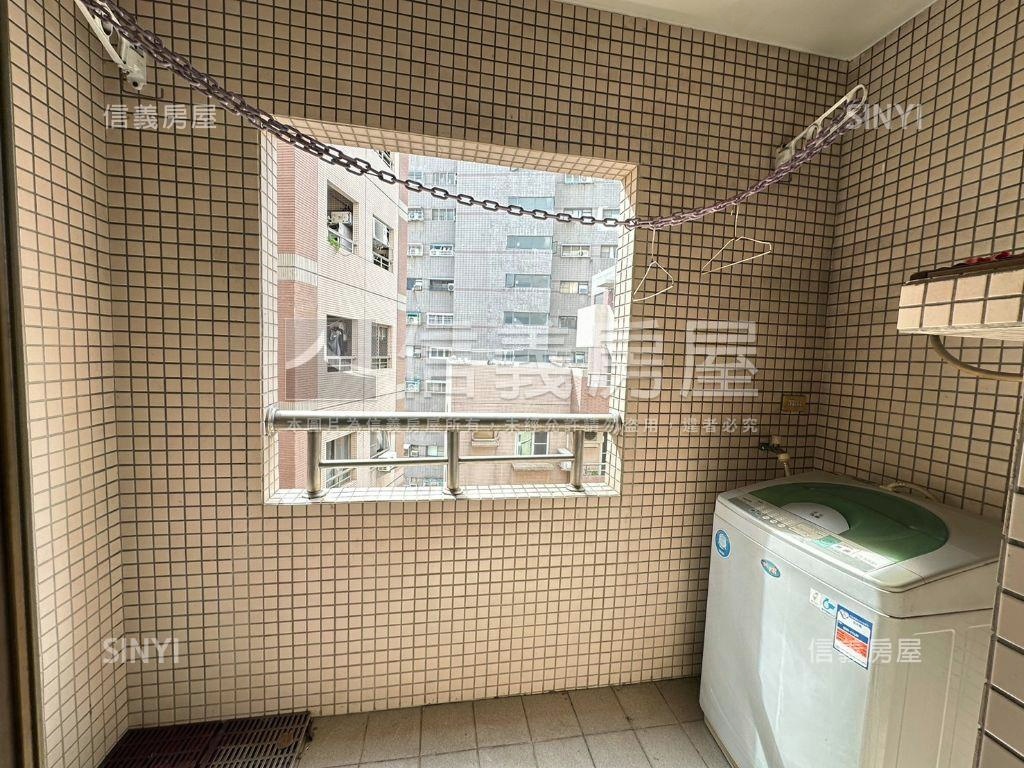 三多商圈低總價套房房屋室內格局與周邊環境