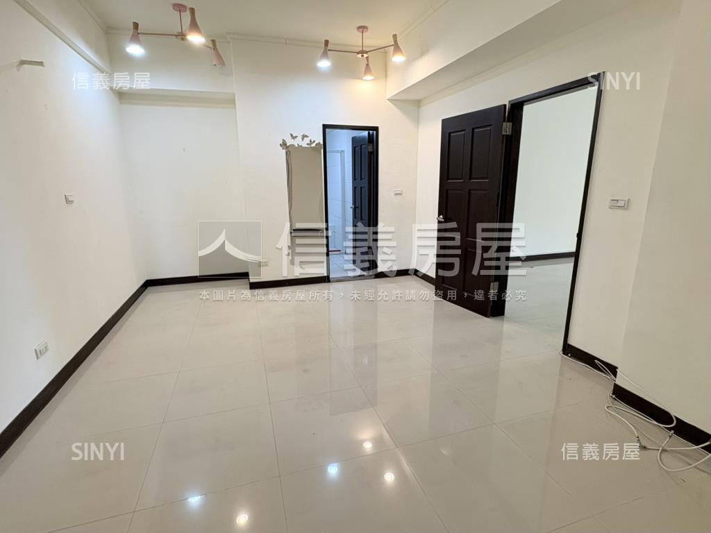 南北大優雅風情三房房屋室內格局與周邊環境