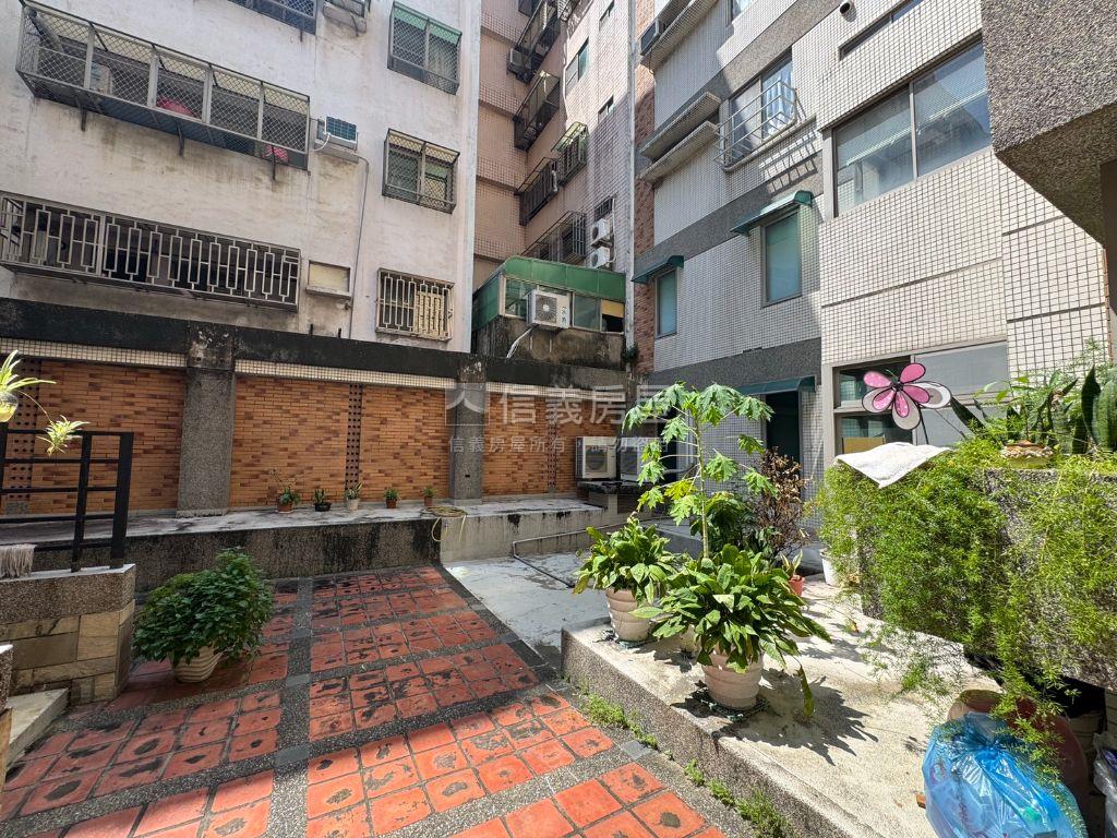 崇明學區御書苑四房車位房屋室內格局與周邊環境