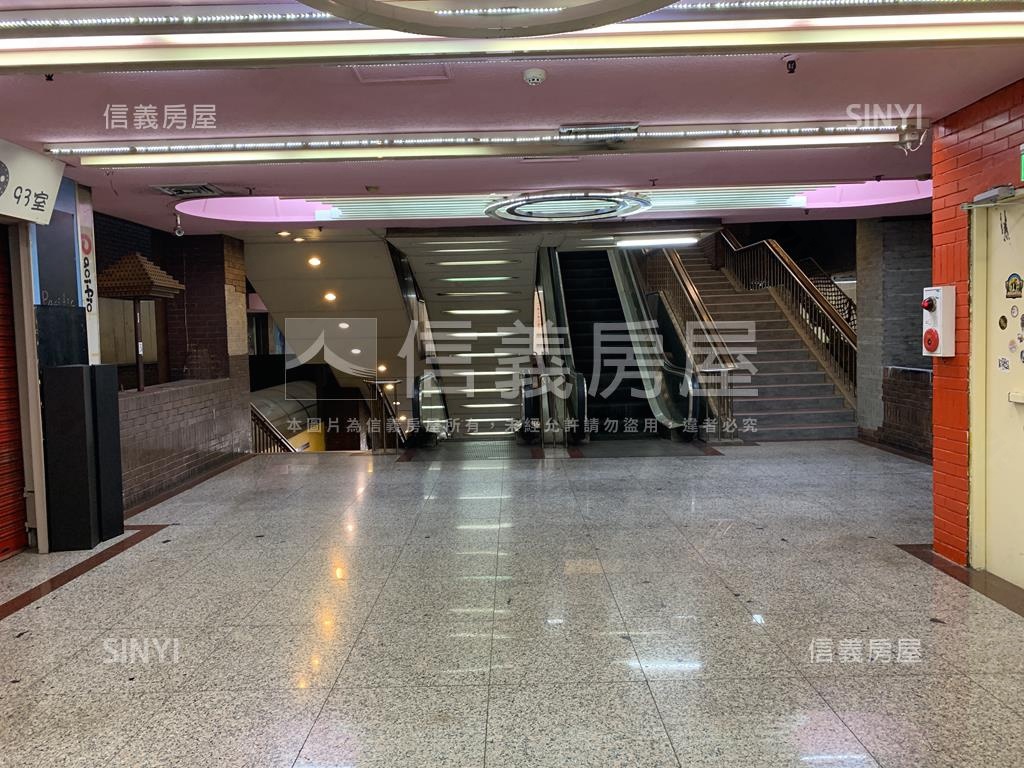 西門町獅子林商場２房屋室內格局與周邊環境