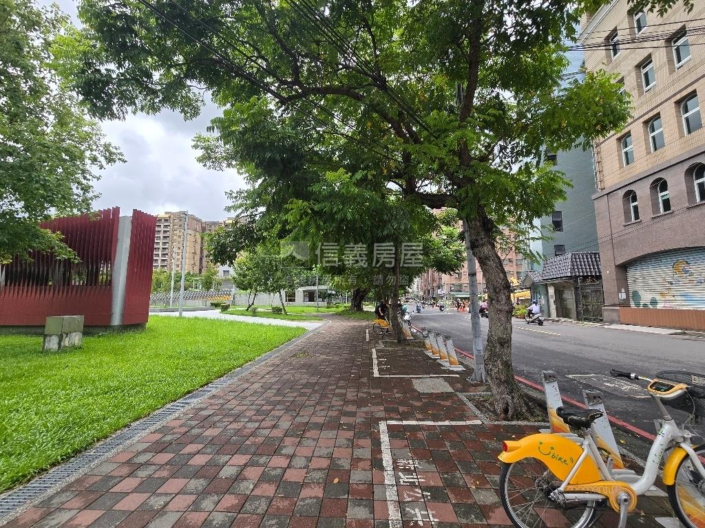 板橋一樓房屋室內格局與周邊環境
