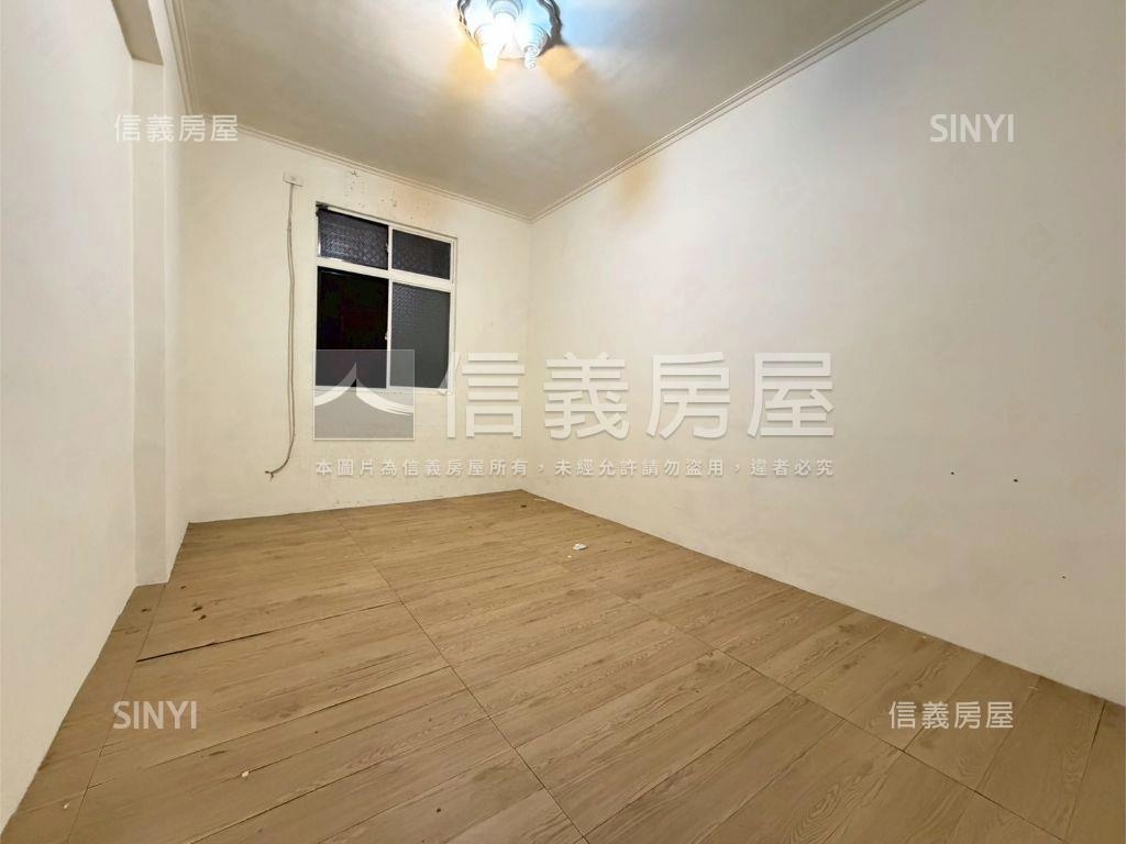 中和街方正三樓美寓房屋室內格局與周邊環境