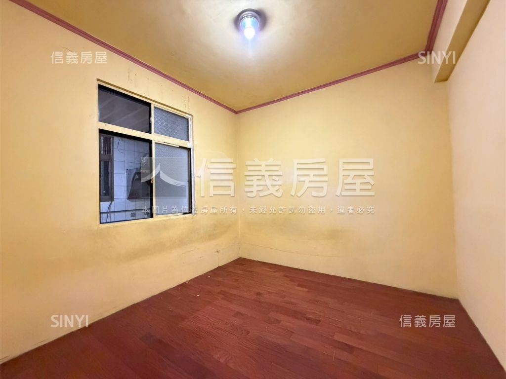 中和街方正三樓美寓房屋室內格局與周邊環境