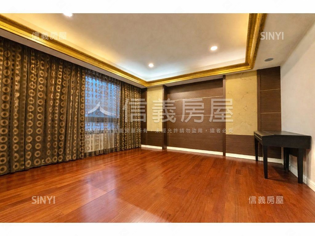 府上❤️增建電梯車位豪墅房屋室內格局與周邊環境