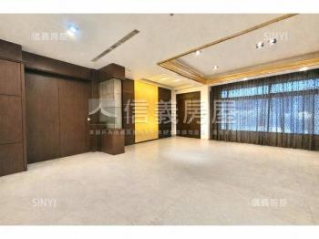 府上❤️增建電梯車位豪墅