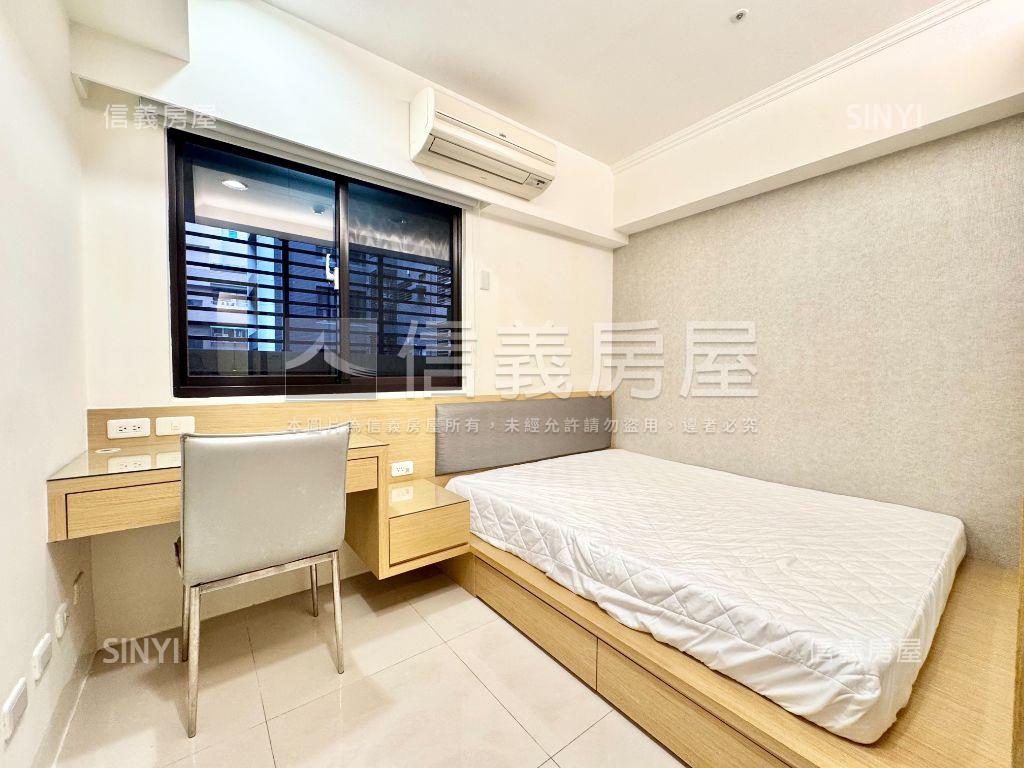 【京城鳳凰】溫馨美裝兩房房屋室內格局與周邊環境