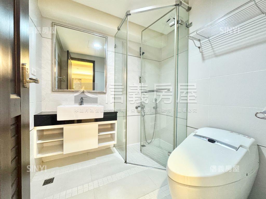 【京城鳳凰】溫馨美裝兩房房屋室內格局與周邊環境