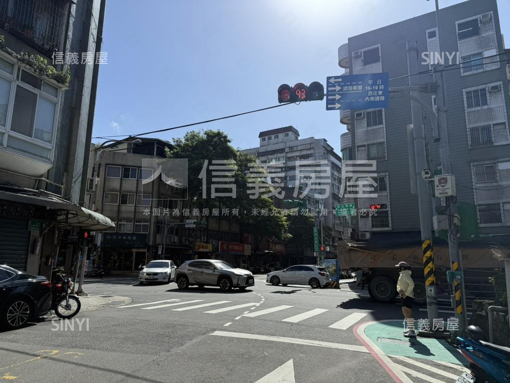 【民生西】迪化商圈頂加房屋室內格局與周邊環境