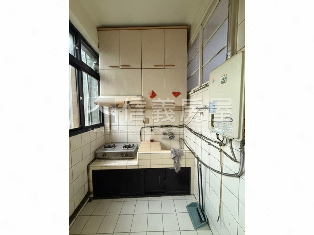 【民生西】迪化商圈頂加房屋室內格局與周邊環境