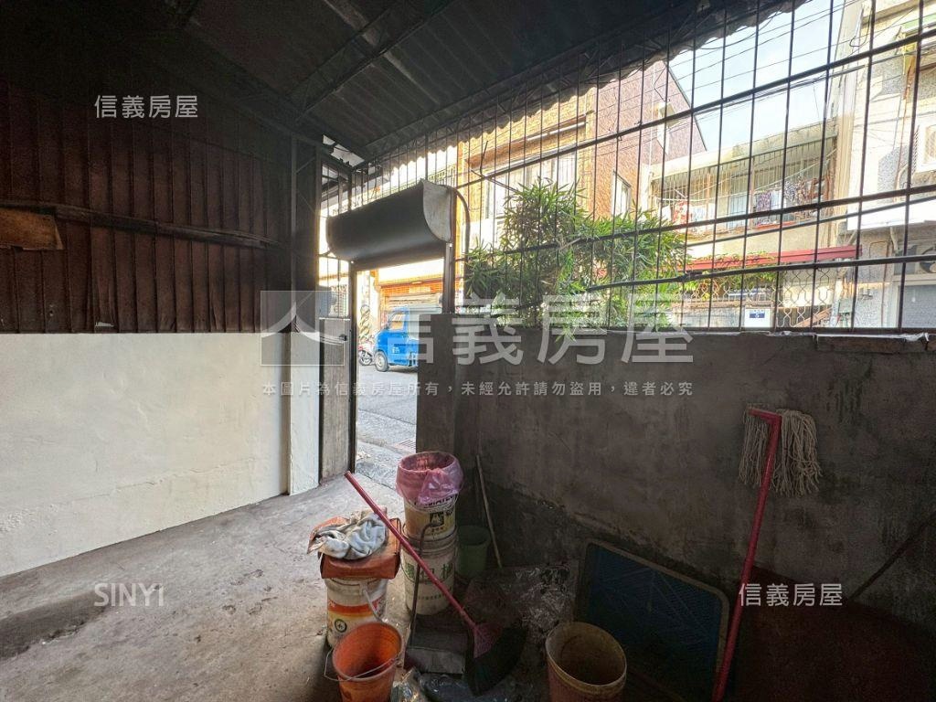 三房低總價臨路透天房屋室內格局與周邊環境
