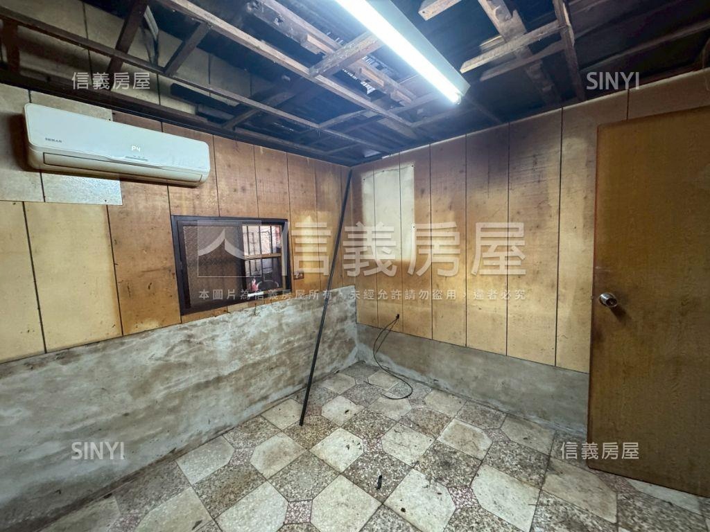 三房低總價臨路透天房屋室內格局與周邊環境