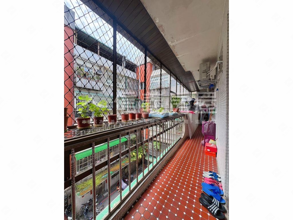 ⭐中興路三房小資宅⭐房屋室內格局與周邊環境